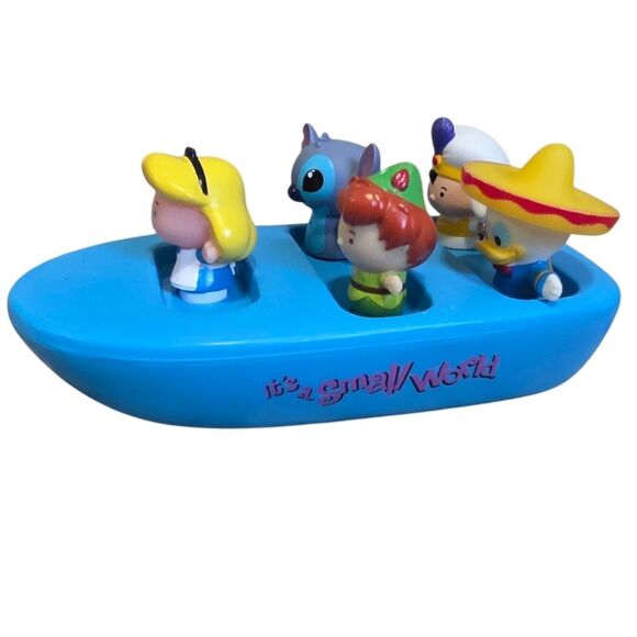 Tokyo Disneyland It's a Small World Boat Bath Toy - Picture 1 of 6